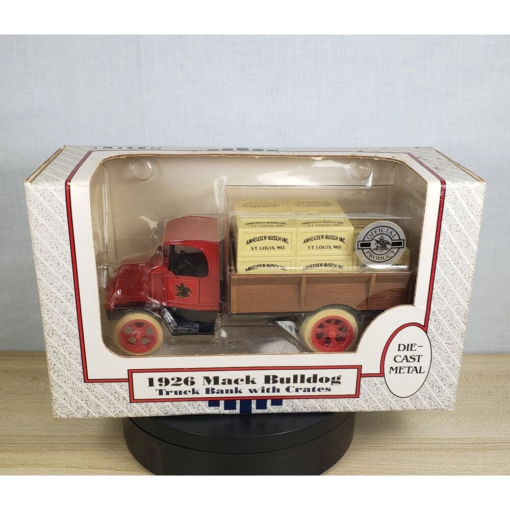 ERTL Mack Bulldog Anheuser-Busch Die Cast Truck Still Bank #9047-10EO (2489) NOS